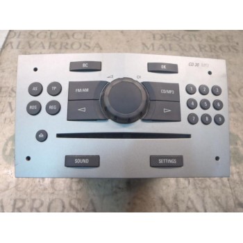 SISTEMA AUDIO / RADIO CD 