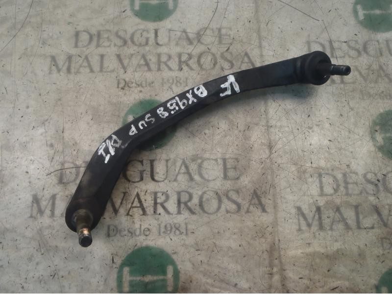 Recambio de brazo suspension superior delantero izquierdo para nissan primera berlina (p12) acenta referencia OEM IAM   