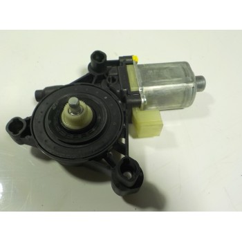 MOTOR ELEVALUNAS DELANTERO IZQUIERDO 5Q0959801C 5Q0959801C 
