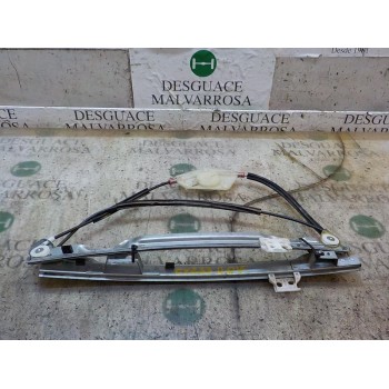 ELEVALUNAS DELANTERO DERECHO 