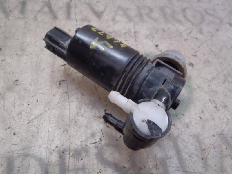 Recambio de bomba limpia para ford fiesta (cb1) trend referencia OEM IAM 2022321 8A6117K624AA 