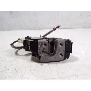 CERRADURA PUERTA TRASERA DERECHA A2047304035 A2047301435 