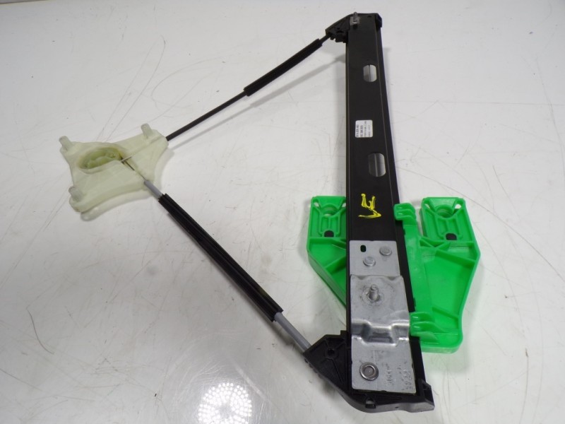 Recambio de elevalunas trasero derecho para seat leon sportstourer (kl8) fr referencia OEM IAM 5FA839462 5FA839462 