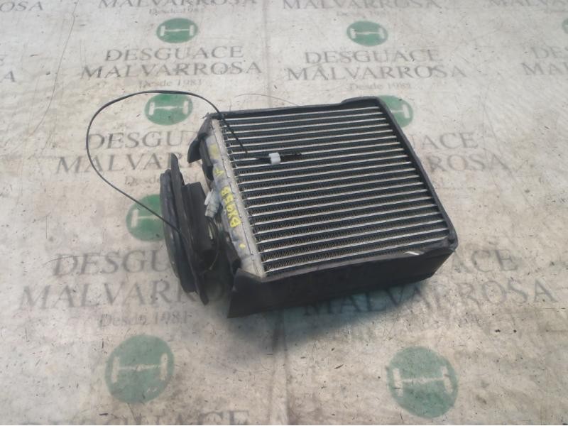 Recambio de evaporador aire acondicionado para nissan primera berlina (p12) acenta referencia OEM IAM   