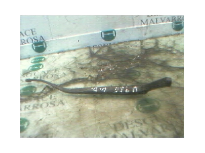 Recambio de brazo limpia delantero derecho para hyundai accent (lc) crdi gl referencia OEM IAM 9832025060  