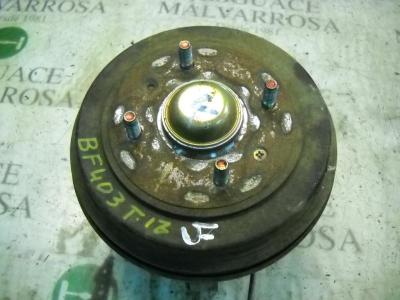 Recambio de mangueta trasera izquierda para hyundai matrix (fc) 1.5 crdi 16v gls referencia OEM IAM 5276017100  