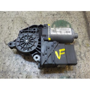 MOTOR ELEVALUNAS TRASERO DERECHO 