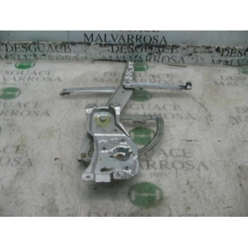 ELEVALUNAS DELANTERO DERECHO 