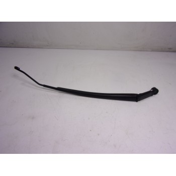 BRAZO LIMPIA DELANTERO DERECHO 8521116170 