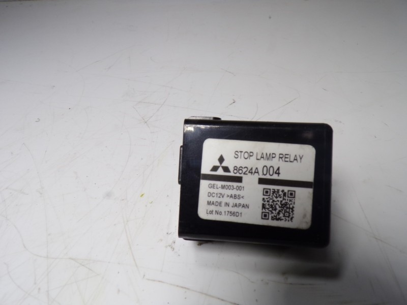 Recambio de modulo electronico para citroën c-zero referencia OEM IAM 8624A004 8624A004 