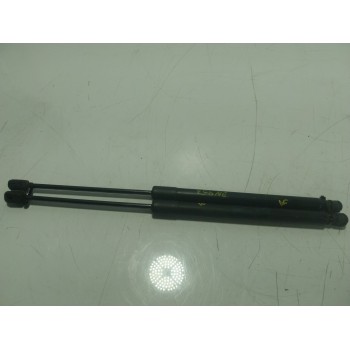 AMORTIGUADORES MALETERO / PORTON 8R0827552A 8R0827552A 