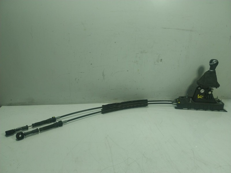 Recambio de palanca cambio para audi a3 sportback (8ya, 8yf) 30 tdi referencia OEM IAM 5WA711049AG 5WA711049AG 