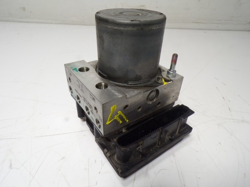 Recambio de abs para toyota auris 1.4 turbodiesel cat referencia OEM IAM 4405002590 4454002350 