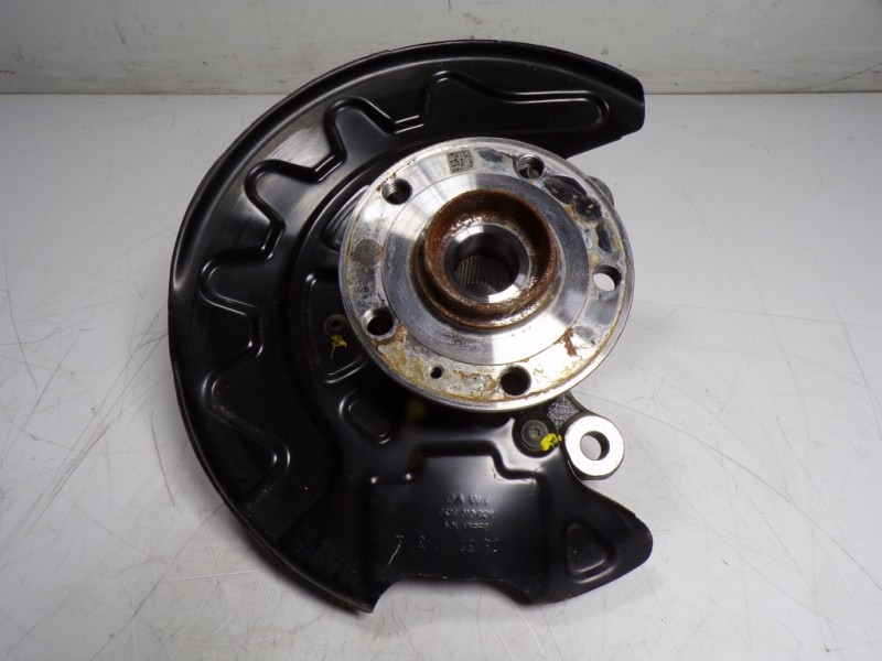 Recambio de mangueta delantera derecha para seat leon sportstourer (kl8) fr referencia OEM IAM 5WA407256  5WA407621