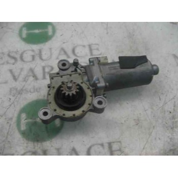MOTOR ELEVALUNAS DELANTERO DERECHO 