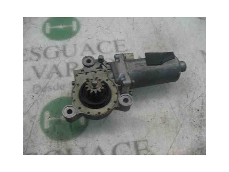 Recambio de motor elevalunas delantero derecho para volvo serie 850 2.0 cat referencia OEM IAM   