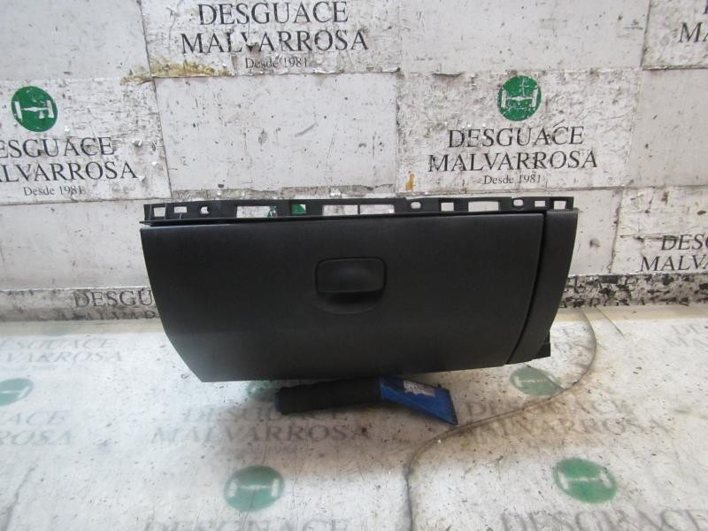 Recambio de guantera para renault clio iii confort expression referencia OEM IAM   