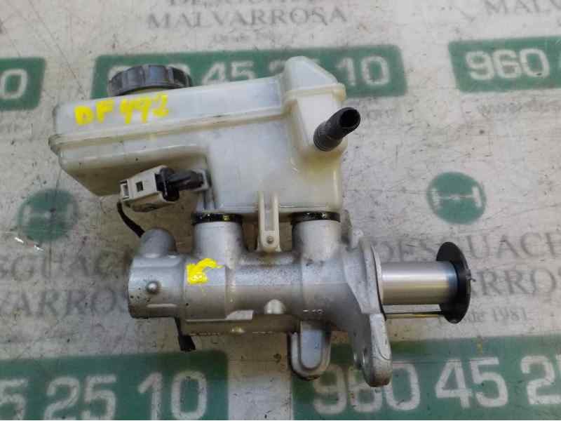 Recambio de bomba freno para volkswagen golf vii lim. (5g1) 1.6 16v tdi dpf referencia OEM IAM 8V1611021A  