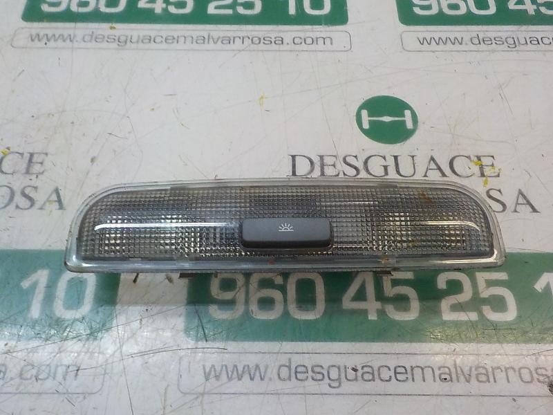 Recambio de piloto interior para audi a3 sportback (8p) 2.0 tdi referencia OEM IAM 8P0947111A  