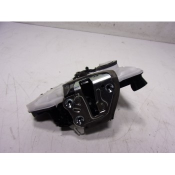 CERRADURA PUERTA DELANTERA DERECHA 6903062010 30426092 