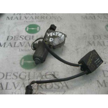 MOTOR ELEVALUNAS DELANTERO DERECHO 