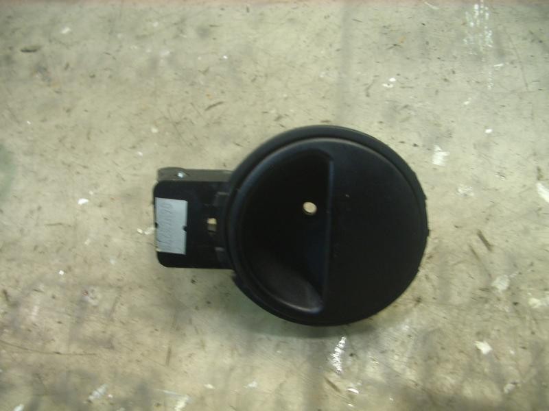 Recambio de maneta interior delantera izquierda para chevrolet kalos 1.4 se referencia OEM IAM   