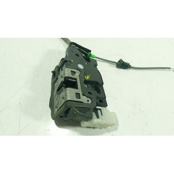 CERRADURA PUERTA TRASERA DERECHA A0997302801 A0997302801 