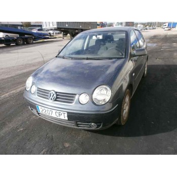 VOLKSWAGEN POLO (9N1)