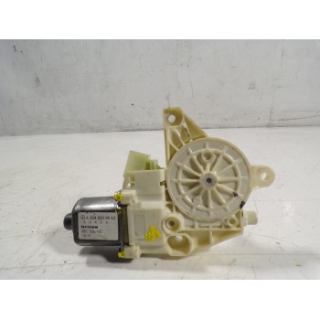 MOTOR ELEVALUNAS TRASERO DERECHO A2048200642 A2048200642 