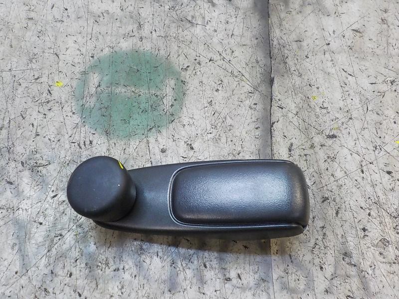 Recambio de maneta elevalunas trasera izquierda para citroën c3 business referencia OEM IAM 9240F4  