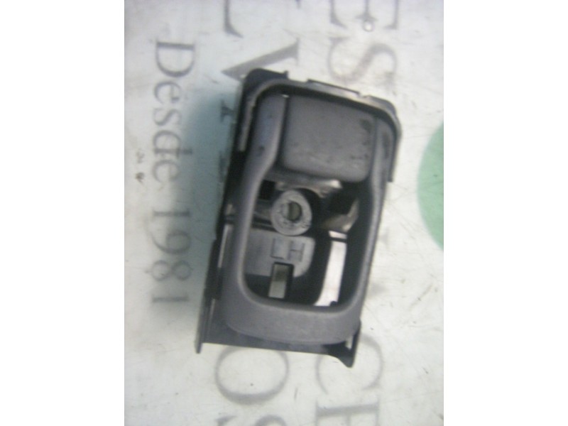 Recambio de maneta interior delantera izquierda para nissan micra (k11) super s referencia OEM IAM   