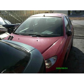 PEUGEOT 206 BERLINA