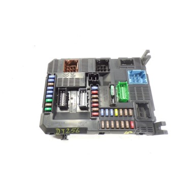 CAJA RELES / FUSIBLES 1611427780 9807531680 