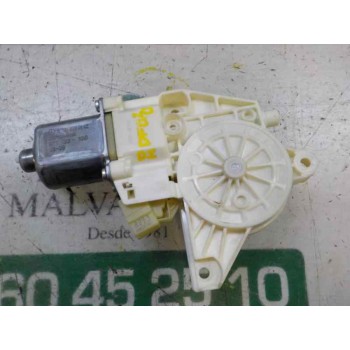 MOTOR ELEVALUNAS DELANTERO IZQUIERDO A2048200142 A2048200142 0130822441