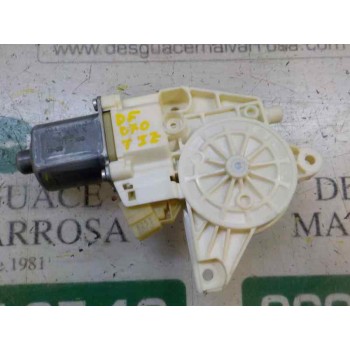 MOTOR ELEVALUNAS TRASERO IZQUIERDO A2048200542 A2048200542 0130822442