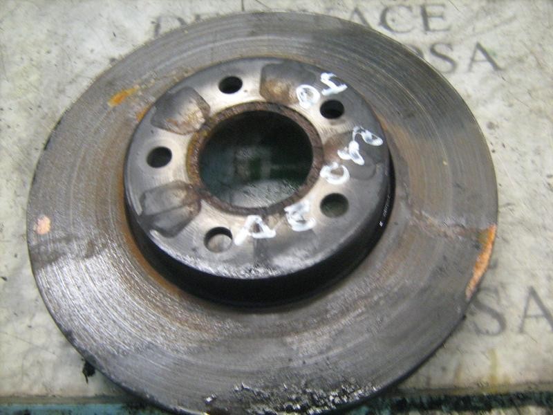 Recambio de disco freno delantero para ford focus berlina (cap) trend referencia OEM IAM   