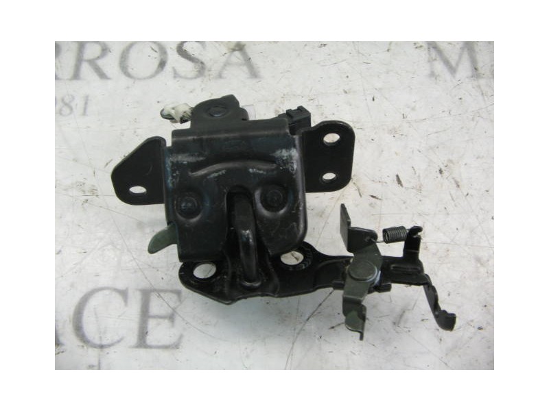 Recambio de cerradura capot para hyundai accent (lc) crdi gl referencia OEM IAM 8113025010  