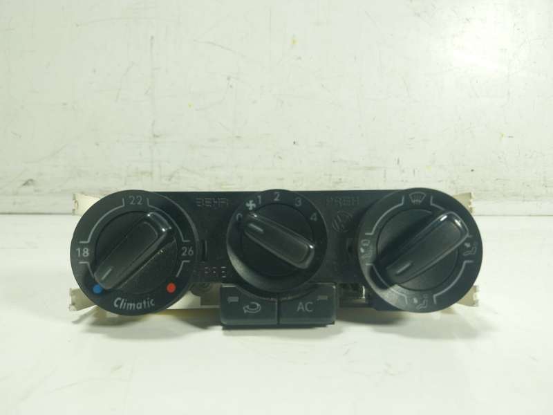 Recambio de mando climatizador para volkswagen polo v (6r1, 6c1) 1.4 (6r1) referencia OEM IAM 6R0.820.045.D  