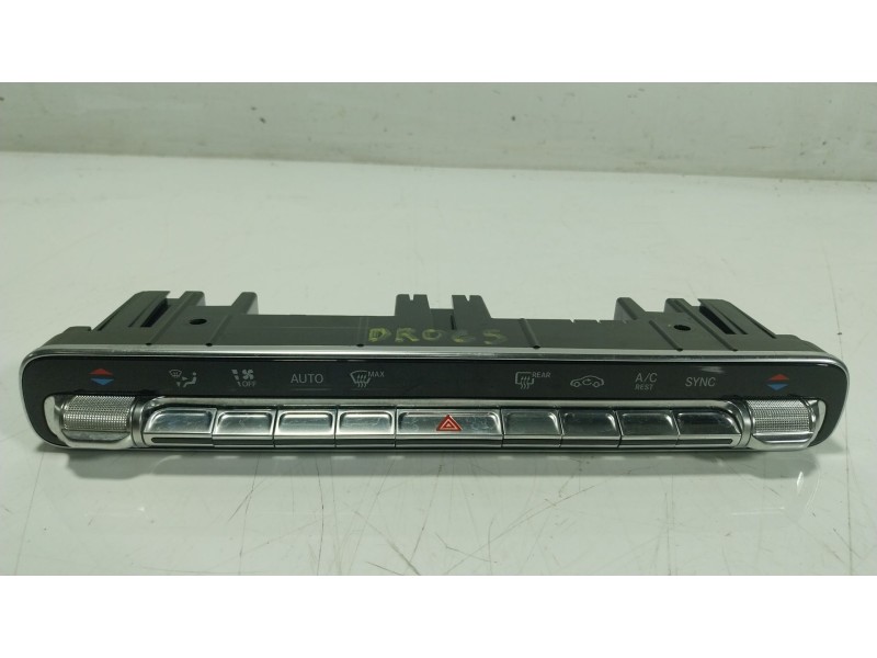 Recambio de mando climatizador para mercedes-benz cla (c118) cla 200 (118.387) referencia OEM IAM A2479055902 A2479055902 
