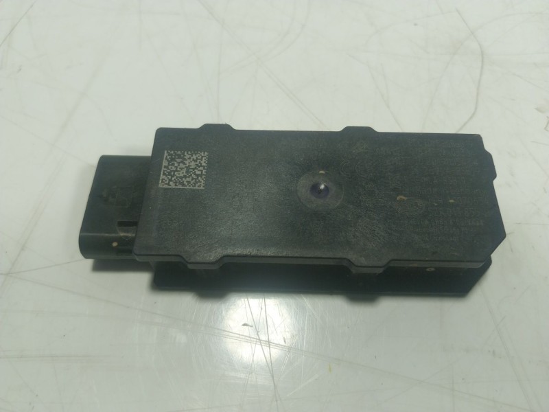 Recambio de modulo electronico para audi a3 sportback (8ya, 8yf) 30 tdi referencia OEM IAM 5WA962133B 5WA962133B 