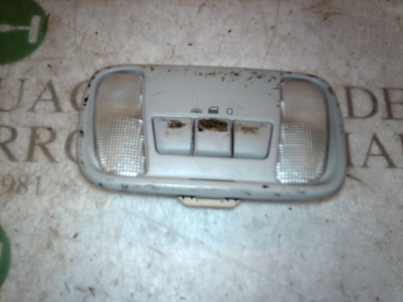 Recambio de piloto interior para volvo s40 berlina 1.9 d referencia OEM IAM   