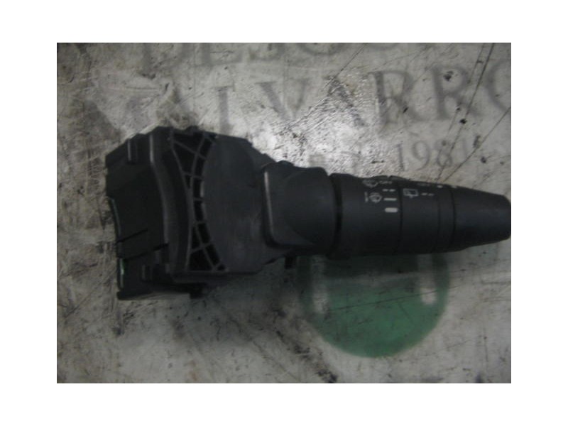 Recambio de mando limpia para nissan almera (n16/e) visia referencia OEM IAM   