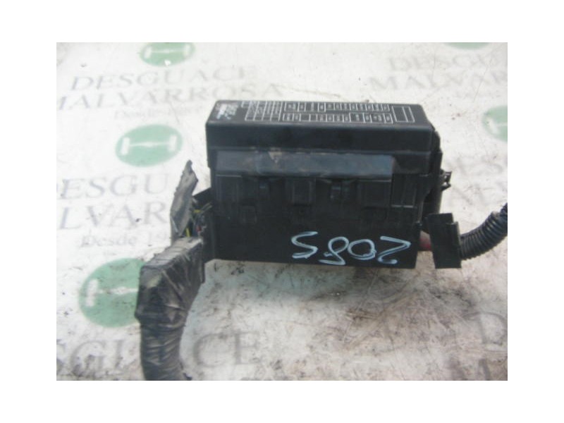 Recambio de caja reles / fusibles para nissan almera (n16/e) visia referencia OEM IAM   