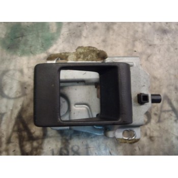 MANETA INTERIOR DELANTERA IZQUIERDA 