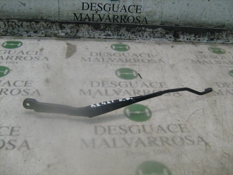 Recambio de brazo limpia delantero derecho para mg serie 25 (rf) classic (5-ptas.) referencia OEM IAM   