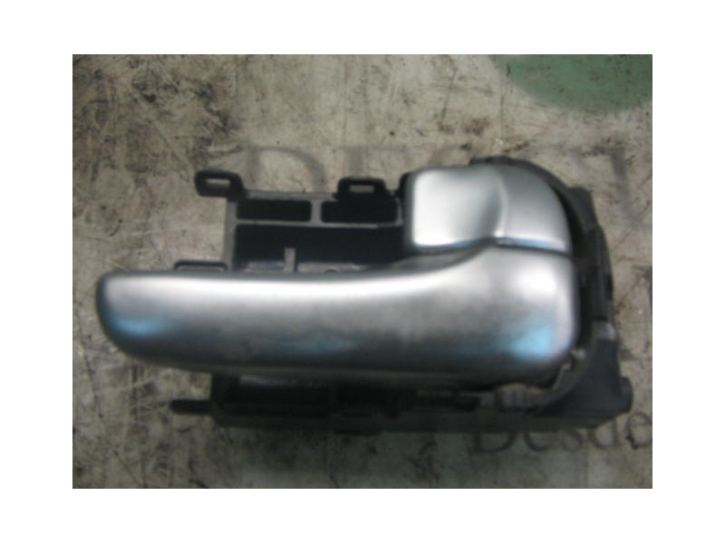 Recambio de maneta interior trasera derecha para nissan almera (n16/e) visia referencia OEM IAM   