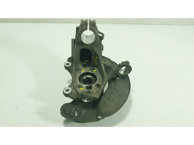 Recambio de mangueta delantera derecha para mercedes-benz cla (c118) cla 200 (118.387) referencia OEM IAM A2473320200  