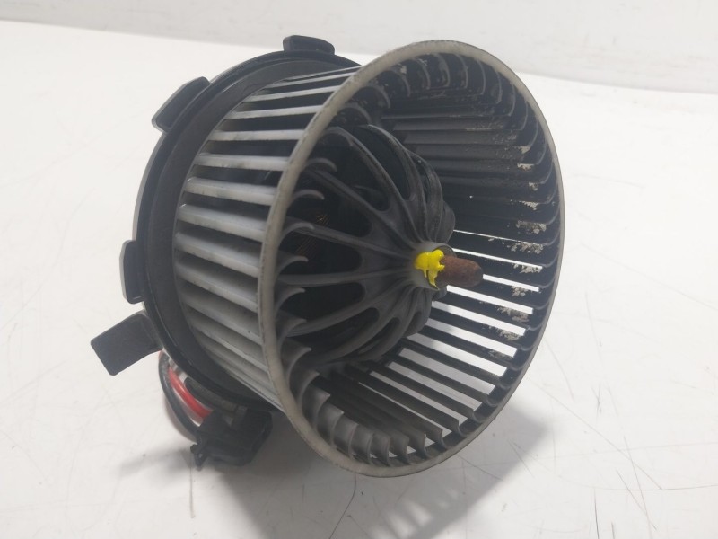 Recambio de motor calefaccion para audi q5 (8rb) 2.0 tdi referencia OEM IAM 8K2820021C  