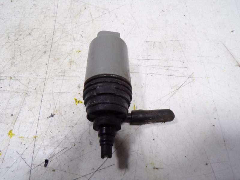 Recambio de bomba limpia para bmw serie 1 coupe (e82) 2.0 turbodiesel cat referencia OEM IAM 67127302589 987063760 V20080106