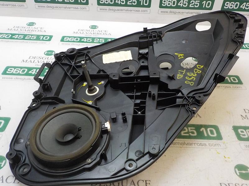 Recambio de elevalunas trasero derecho para ford fiesta (cb1) 1.6 tdci cat referencia OEM IAM 2041210  